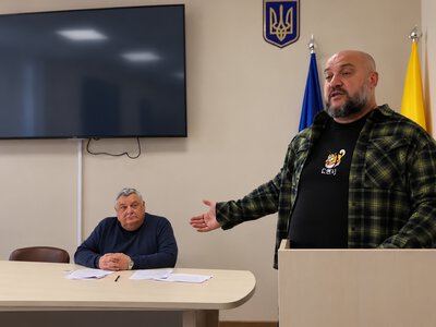 Ветерани вимагають звільнення секретаря Таїровської ради через події 2014 року