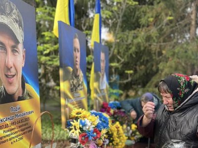 У двох селах Остерської громади відкрили нові Дошки шани загиблим бійцям