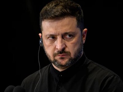 Зеленський назвав помилку України у 2014 році: наказ захищати Крим міг змінити перебіг війни