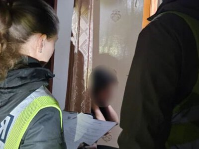 На Житомирщині затримали 17-річну дівчину, яку підозрюють в отруєнні українських військових