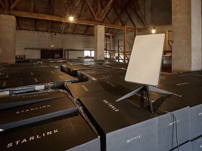Брехливий Трамп заявив про зняття обмежень на швидкість роботи Starlink. В Україні заперечують