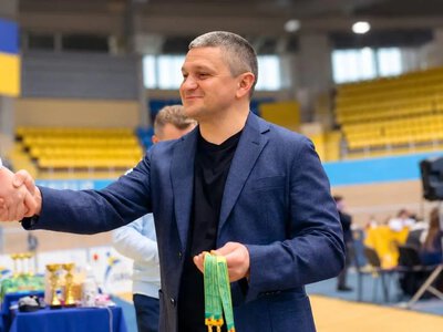 Василь Костюк підтримав збірну України з карате на рекордному чемпіонаті світу