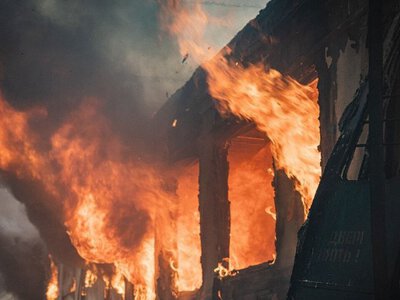 Російський дрон влучив у пасажирський потяг у Харкові: що відомо про наслідки