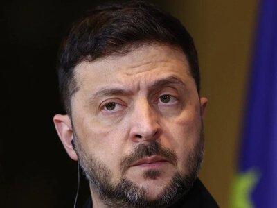 Мир чи капітуляція? Які фейки Росія поширює про Зеленського