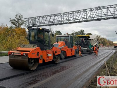 На трасі Житомир – Бердичів ремонтують систему автоматичного зважування фур