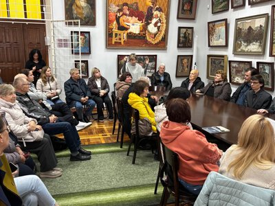  «Ніжинське шістдесятництво»: у Ніжині презентували книгу про Павла Сердюка 
