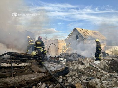 Вибухи у Дніпрі 23 жовтня: двоє поранених, пошкоджено будинки