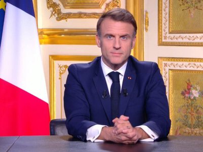 Президент Франції Макрон обіцяє реформувати систему вступу до університетів