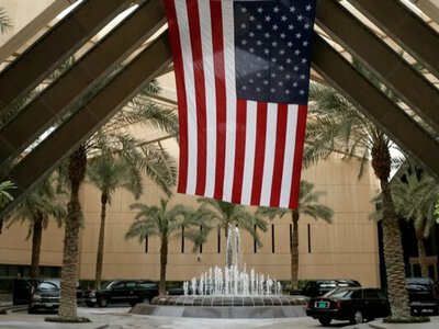 США таємно скорочують персонал посольств на Близькому Сході через загрозу атак Ірану