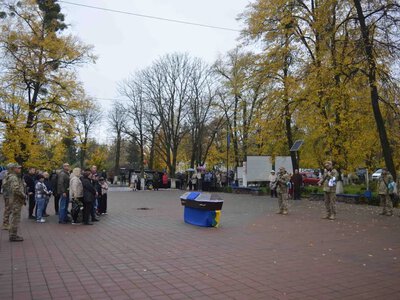 Олександрівська громада провела в останню путь земляка – Захисника України Андрія Куценка