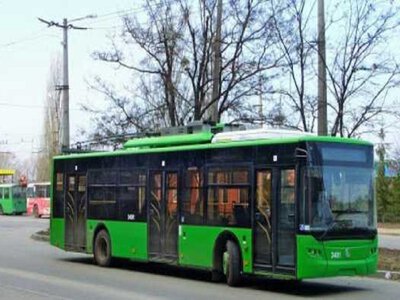Рух більшості трамваїв та тролейбусів у Харкові відновлено