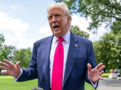 Трамп у бульбашці ілюзій: як його рішення загрожують Україні та чому саміт із Путіним стане катастрофою