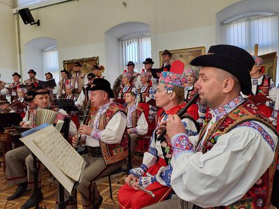 В Ужгороді презентували монографію про життя і творчість Федора Манайла