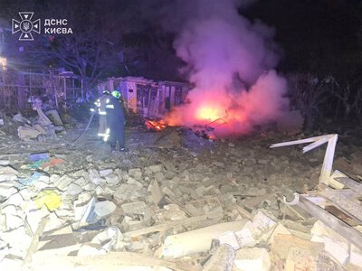 Удар по будинку у Києві: нові деталі й фото наслідків