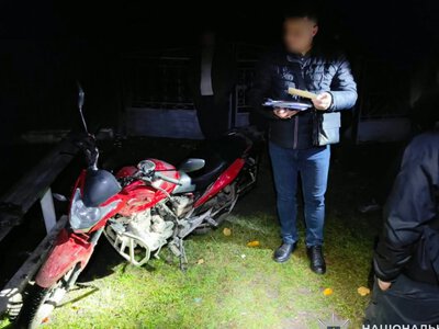 На Львівщині 24-річного чоловіка затримали за викрадення мотоцикла