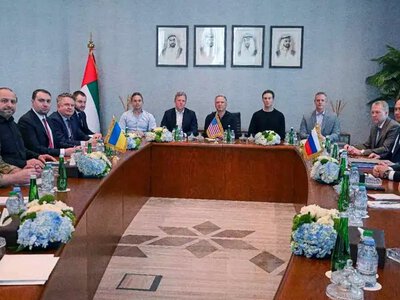 Переговори України, США та Росії можуть відбутися в Абу-Дабі або Швейцарії