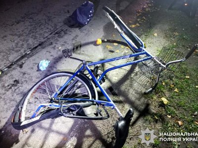 На Березнівщині внаслідок наїзду легковика загинула 45-річна велосипедистка