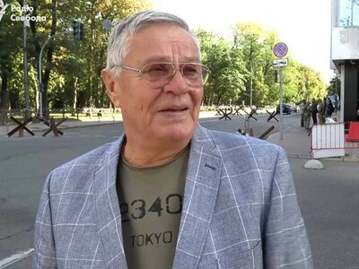 Бідненькі… Найбагатший пенсіонер Верховної Ради задекларував нові «космічні» виплати. І хоче ще більше