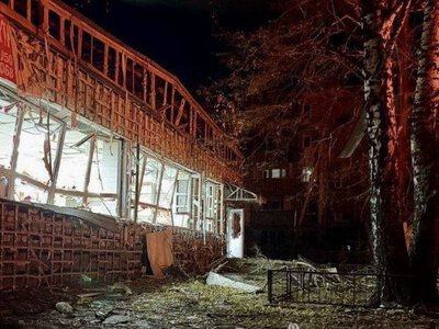 Росіяни обстріляли Синельникове на Дніпропетровщині: троє загиблих, щонайменше восьмеро поранених