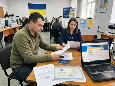 Відстрочку продовжують автоматично, але ЦНАПи відмовляють: що робити