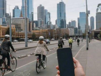 Велоклуб у Мельбурні відсторонив чоловіка після скарг велосипедисток — ABC News Australia