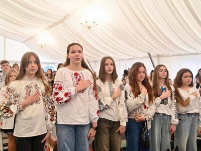 Рекордні 2,2 тисячі учасників: на Рівненщині розпочали нагородження переможців Шевченківських читань