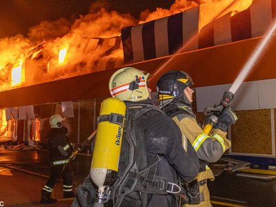 Троє рятувальників постраждали внаслідок російських ударів по Харкову. росіяни били по місцях роботи ДСНС