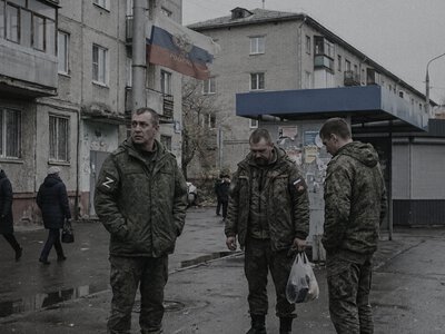 Російська влада не здатна забезпечити працевлаштування учасникам війни, натомість завозить трудових мігрантів, – СЗРУ