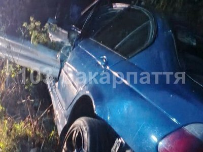 На Рахівщині в ДТП загинув молодий чоловік, тіло вирізали рятувальники — PMG.ua
