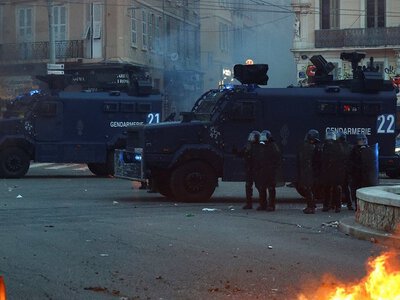 У Франції понад 400 тисяч людей вийшли на протести