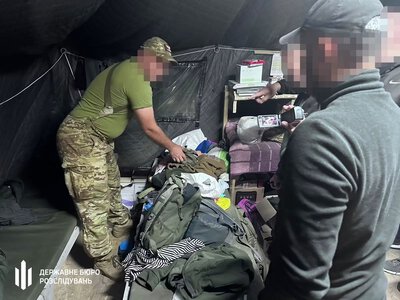 4 тисячі доларів за поїздку на власне весілля: ДБР затримало командира навчальної роти