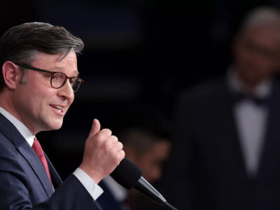 Вже на порозі: спікер Конгресу США розповів про підготовку до тристоронніх переговорів щодо України