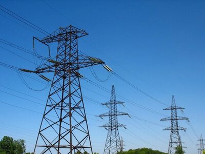 Російські війська атакували енергооб’єкт на Хмельниччині, є аварійні відключення світла