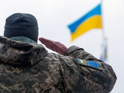 «Законопроєкти №16182 та №16183»: Володимир Зеленський уніс до Верховної Ради пропозицію про продовження воєнного стану та мобілізації до 28 січня 2027 року