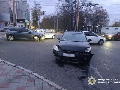 У Черкасах у автопригоді постраждала 25-річна водійка