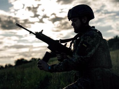 Володимир Зеленський подав до Ради законопроєкти про продовження дії воєнного стану на 90 днів