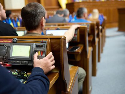 Верховна Рада проголосувала за продовження воєнного стану та мобілізації вже 21 раз