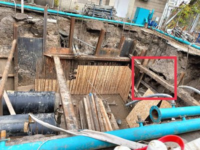 Труби зникли, а зима близько: чи не залишаться Теремки в Києві без опалення