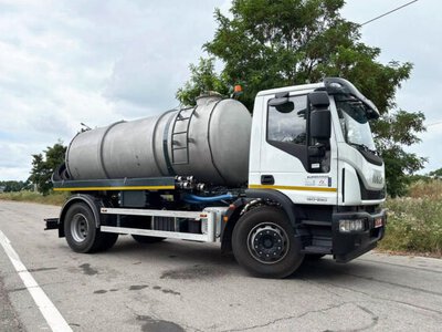 Нечистоти затоплювали двори: у Вилковому знайшли тимчасовий вихід із санітарної кризи