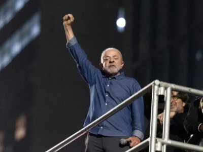Луїс Інасіо Лула да Сілва переміг на президентських виборах у Бразилії