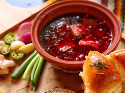 Приготувати борщ в Ужгороді: які ціни на продукти та прогнози експертів — PMG.ua