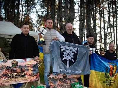 Екіпаж 128-ї Закарпатської бригади переміг у змаганнях з автомобільного кантрі-кросу