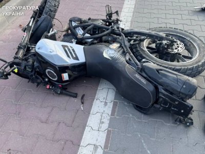 На Хмельниччині у ДТП загинув 26-річний мотоцикліст: винуватцю аварії оголосили підозру