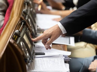 В Україні продовжено воєнний стан і мобілізацію на наступні 90 днів