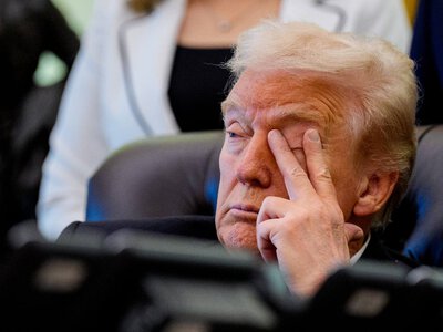 П’ять жінок прямо звинуватили Трампа в зґвалтуванні чи сексуальному насильстві в присутності Епштейна