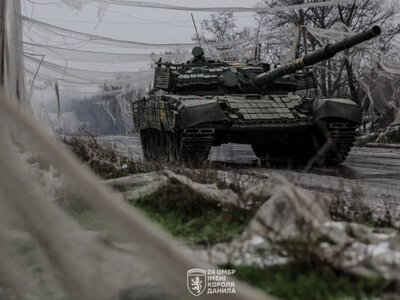 196 боєзіткнень, уражено 3 райони скупчення живої сили та техніки росіян: ГШ звітує про 1706-ту добу великої війни