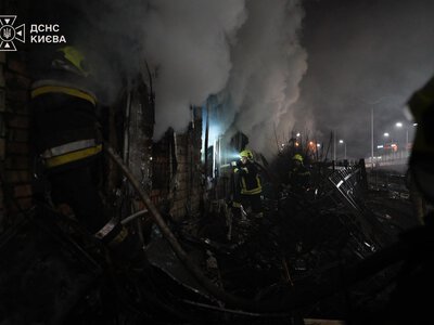 Росія атакувала Київ балістикою: пошкоджено Південний міст, гуртожиток та університет, загинула людина, є постраждалі