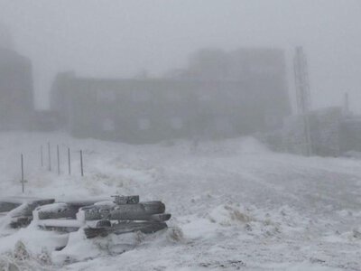 На горі Піп Іван випав сніг й температура повітря становить -4°С