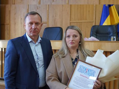 Родинам захисників з Ужгорода передали подяки від командування військової бригади