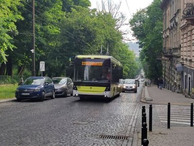 У Львові на кілька годин змінили рух двох тролейбусів